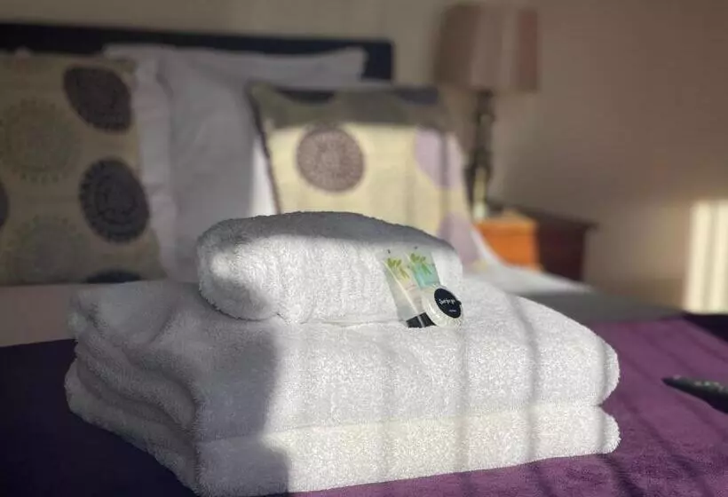 ユースホステル The Crossroads Inn