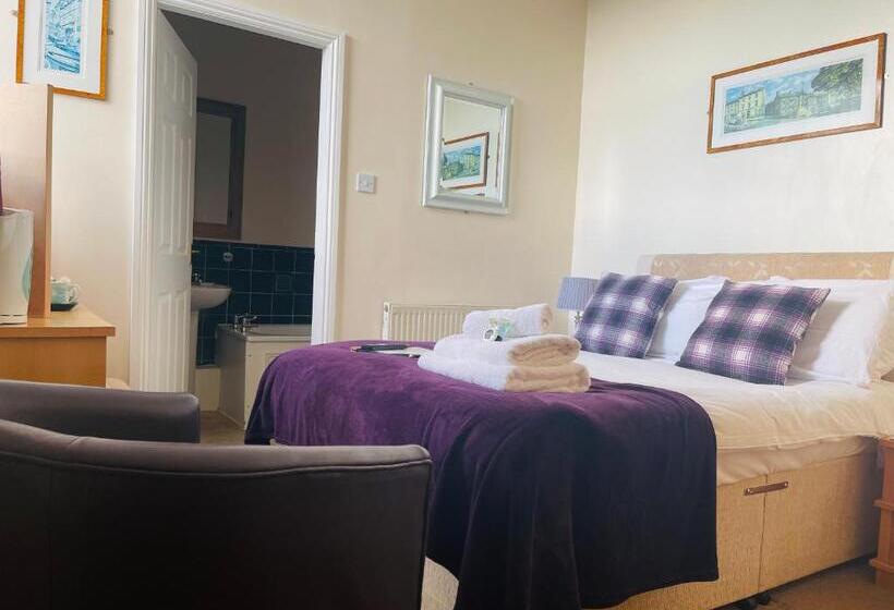 فندق صغير The Crossroads Inn