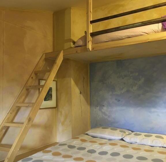 膳宿费 Airesbuenos Hostel Y Permacultura