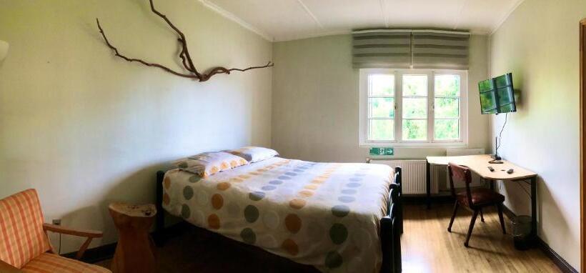 膳宿费 Airesbuenos Hostel Y Permacultura