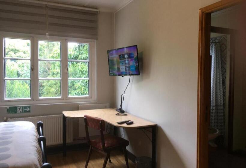 膳宿费 Airesbuenos Hostel Y Permacultura