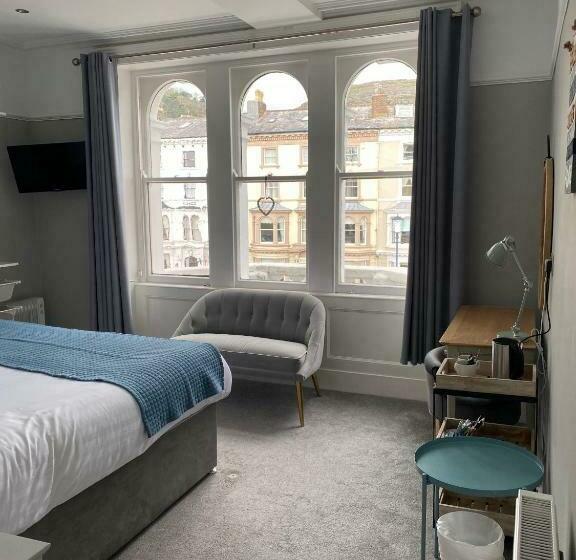 膳宿费 Beachside Guest House