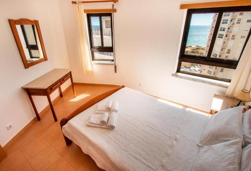 بنسيون Colmeia  Alojamento Local