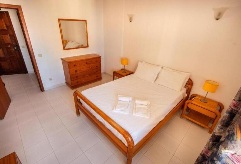 بنسيون Colmeia  Alojamento Local