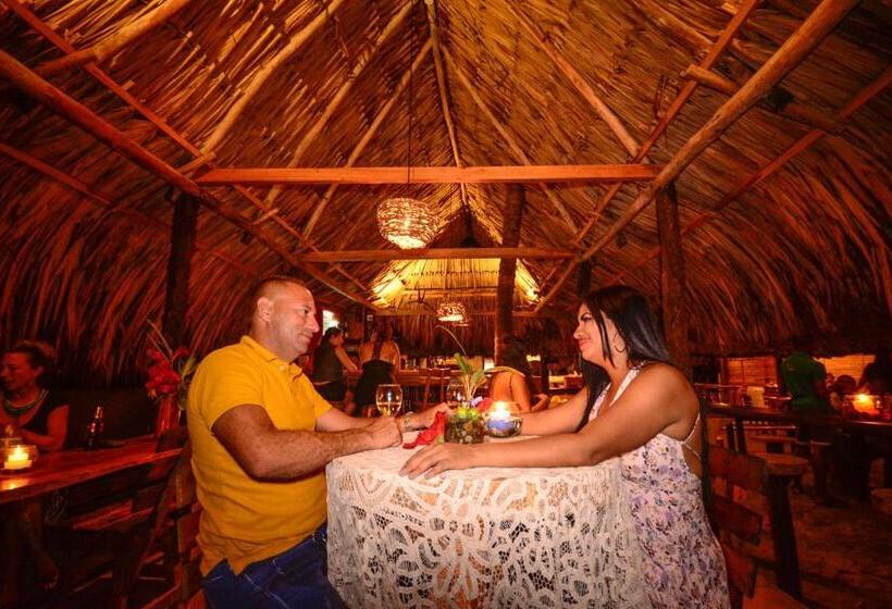 پانسیون Finca Escondida