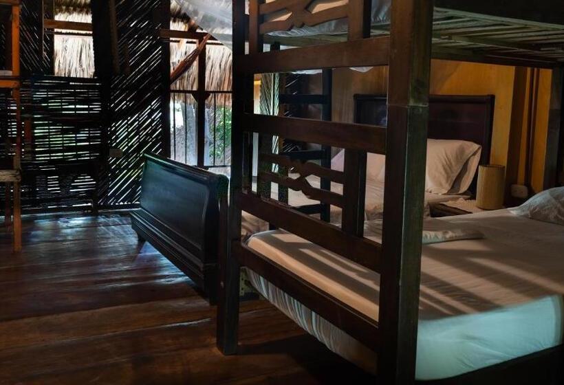 پانسیون Finca Escondida