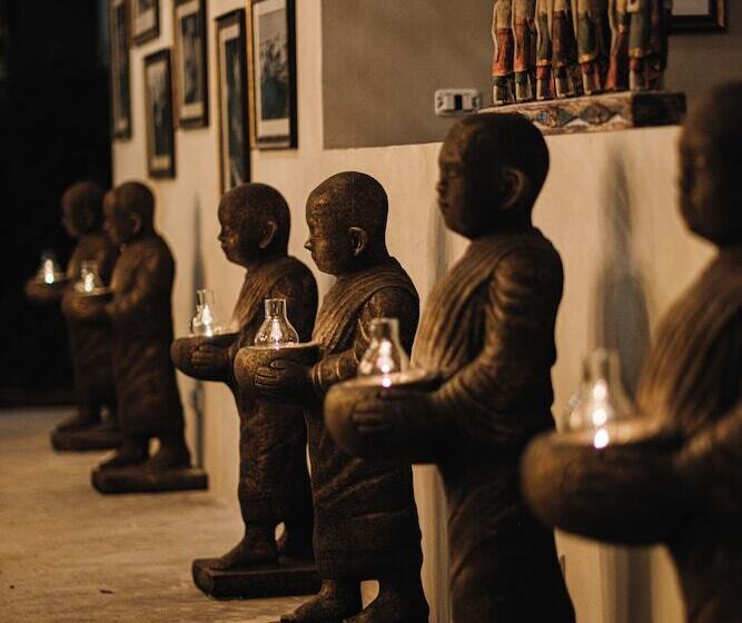 Hotelli The Deck Cottages Samui