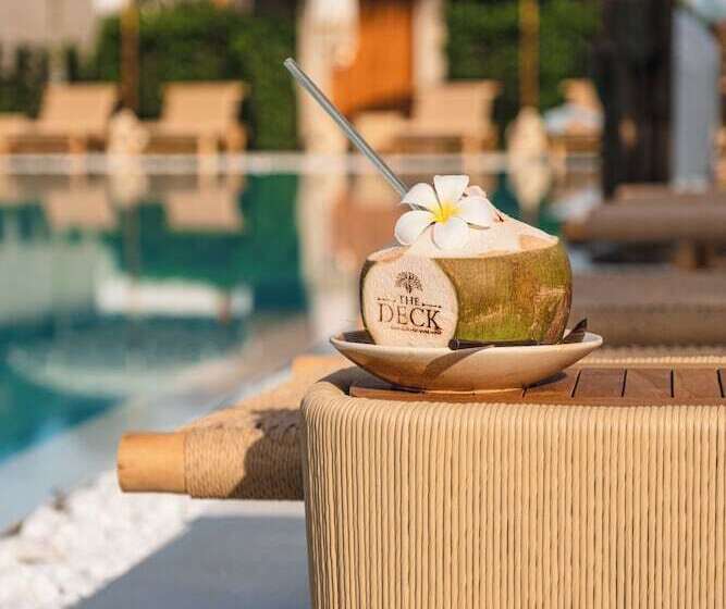Hotelli The Deck Cottages Samui