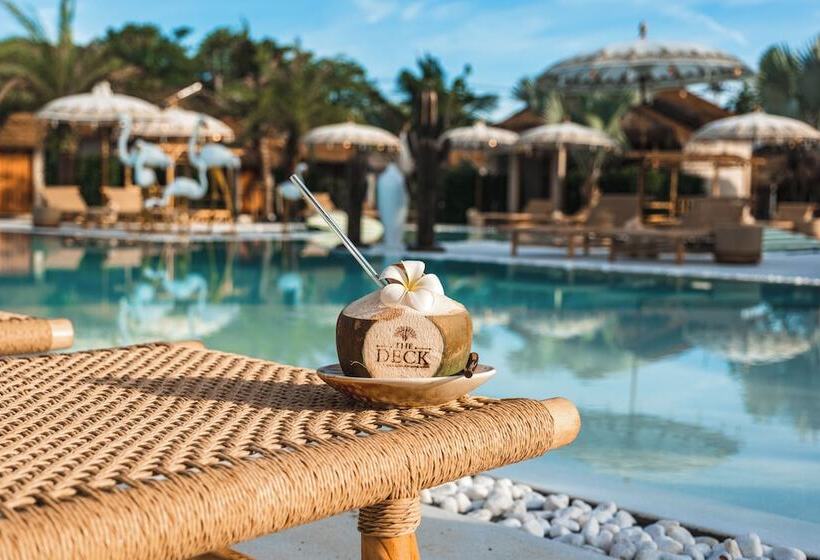 Hotelli The Deck Cottages Samui