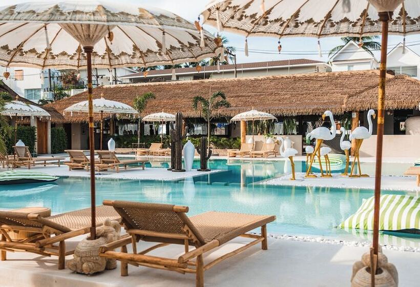 Hotelli The Deck Cottages Samui