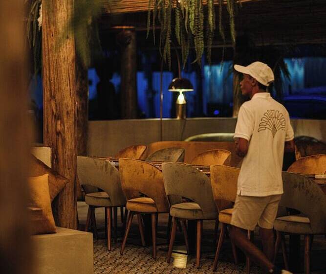 Hotelli The Deck Cottages Samui