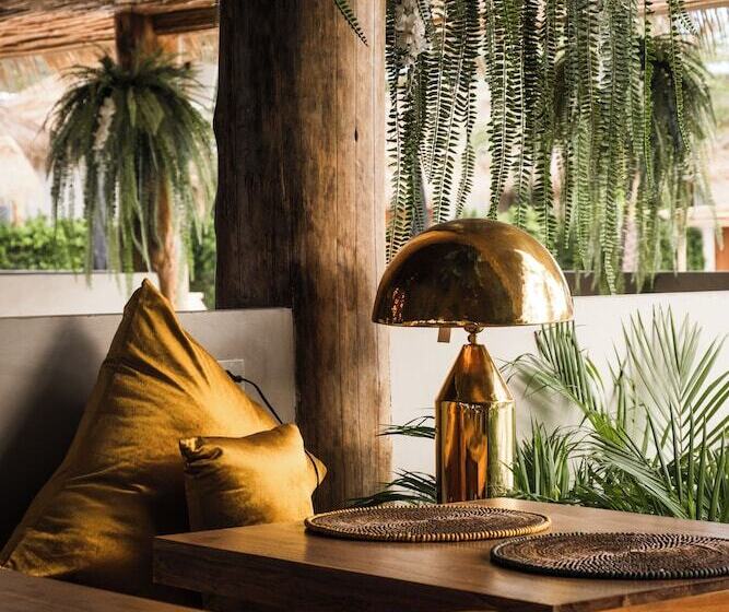 Hotelli The Deck Cottages Samui