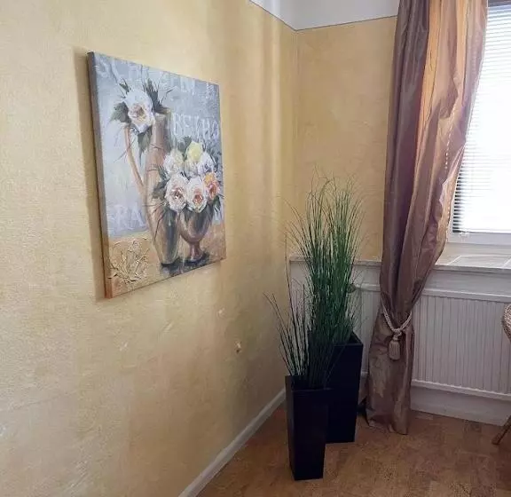 ユースホステル Zum Schwanen Garni