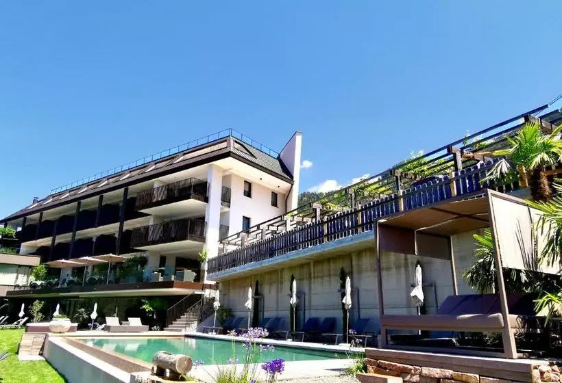 پانسیون Lifestyle Hotel Alpin