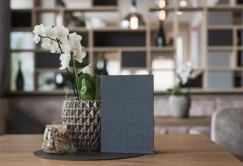 پانسیون Lifestyle Hotel Alpin