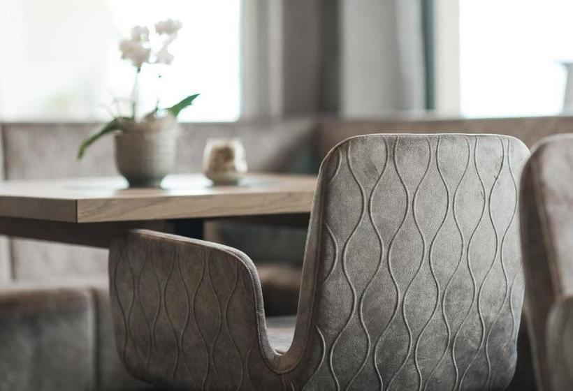 펜션 Lifestyle Hotel Alpin