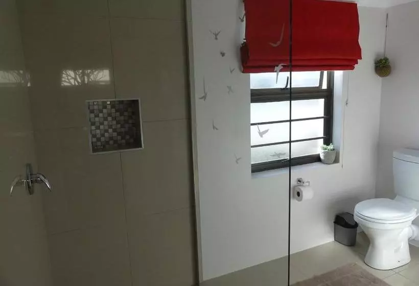 Majatalo Rose And Ale Self Catering Units