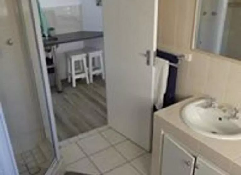 Majatalo Rose And Ale Self Catering Units