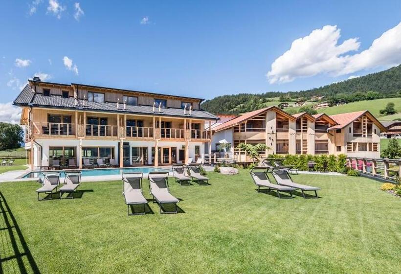 Sonus Alpis Adults Only