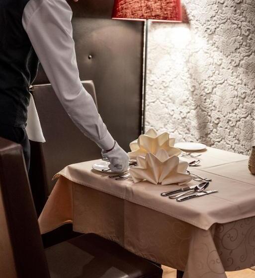 Sonus Alpis Adults Only