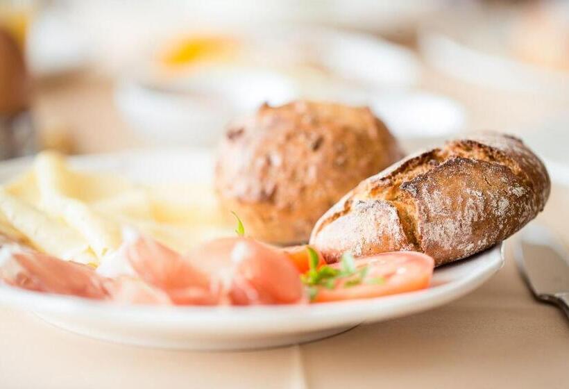 Sonus Alpis Adults Only