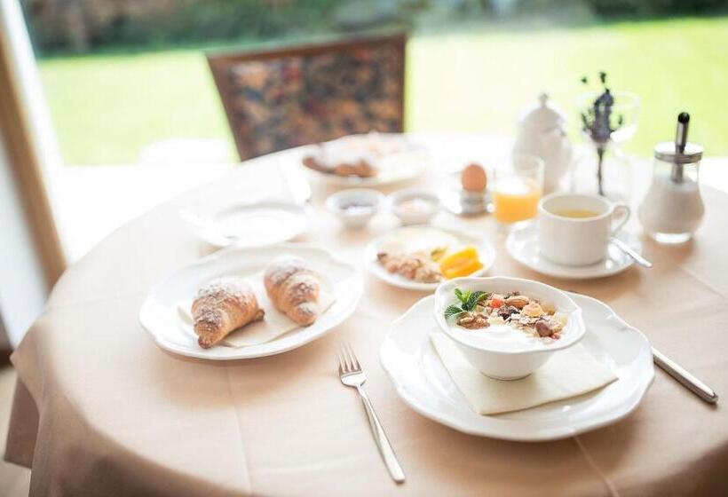 Sonus Alpis Adults Only