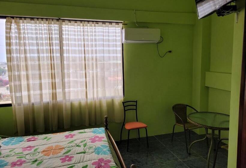 بنسيون Hostal Haziel