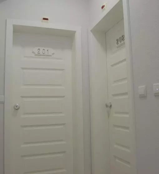 Apartamentos Turísticos Vitoria By Petit Hotels