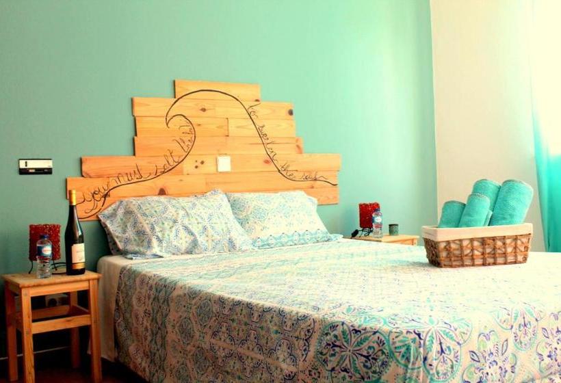 פנסיון Chill'inn Guest House Lagos