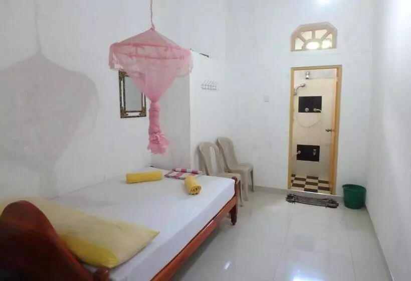 Majatalo K Holiday