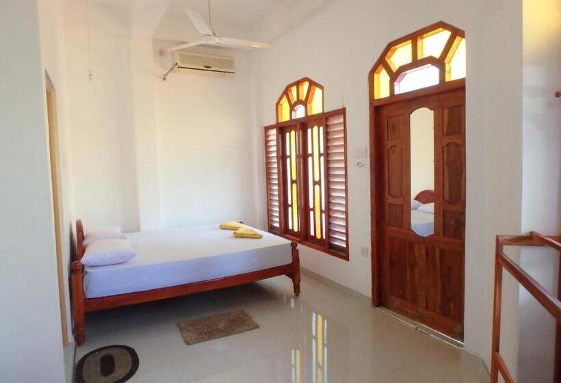 پانسیون K Holiday