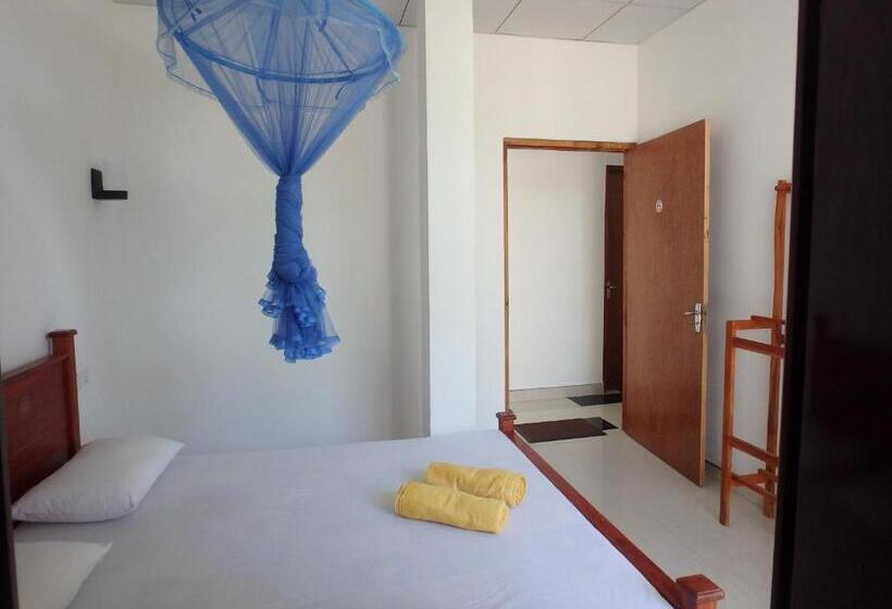 پانسیون K Holiday