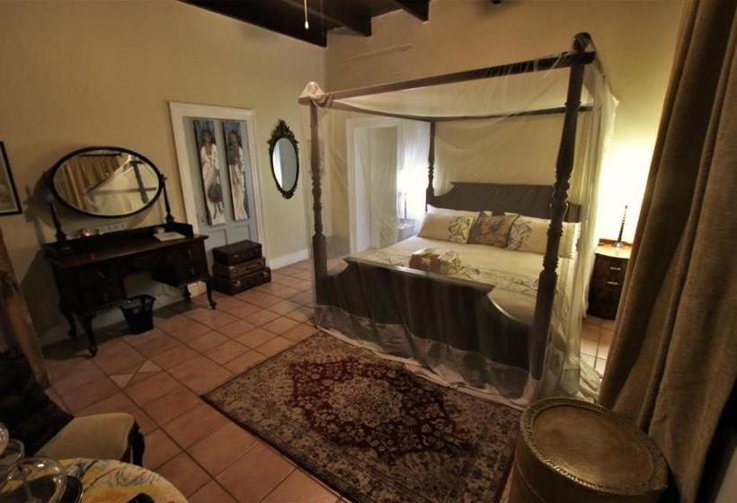 بنسيون Ndedema Lodge