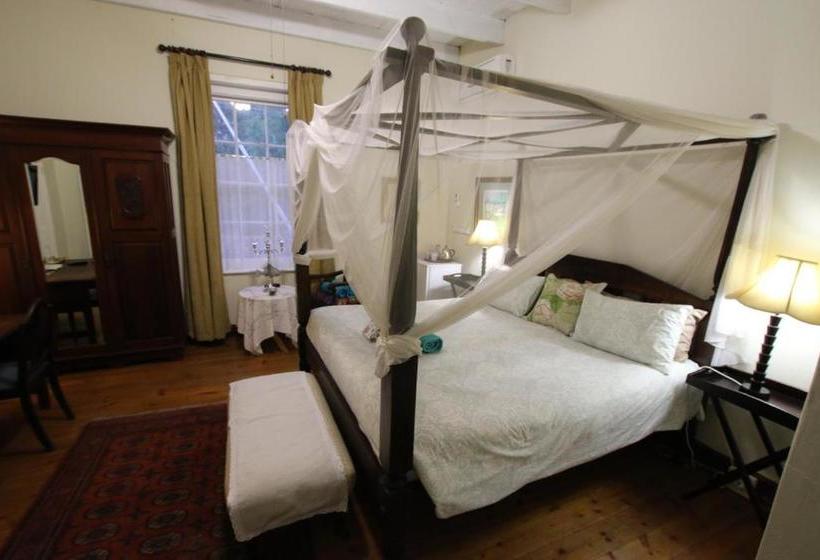 بنسيون Ndedema Lodge