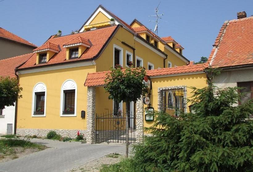 Panzió U Svatého Urbana