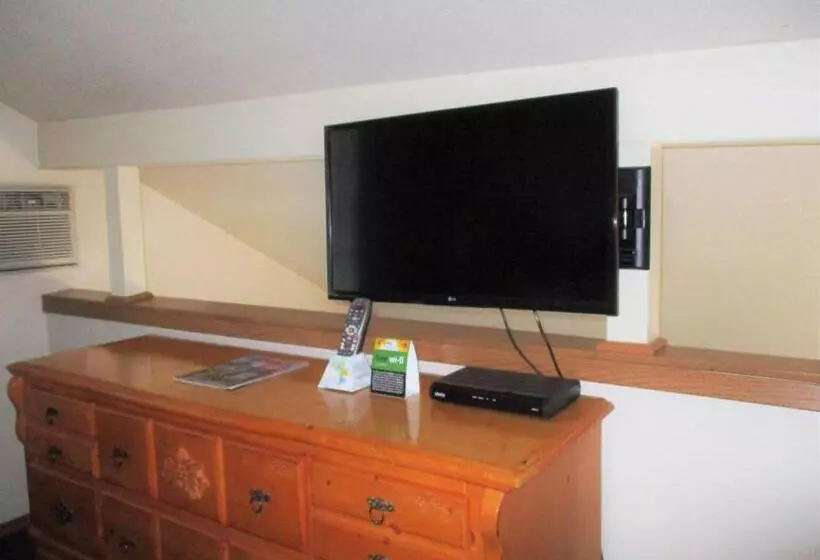 Turning Leaf Townhome Suites
