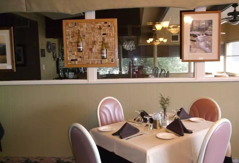 Retkeilymaja High Meadows Inn