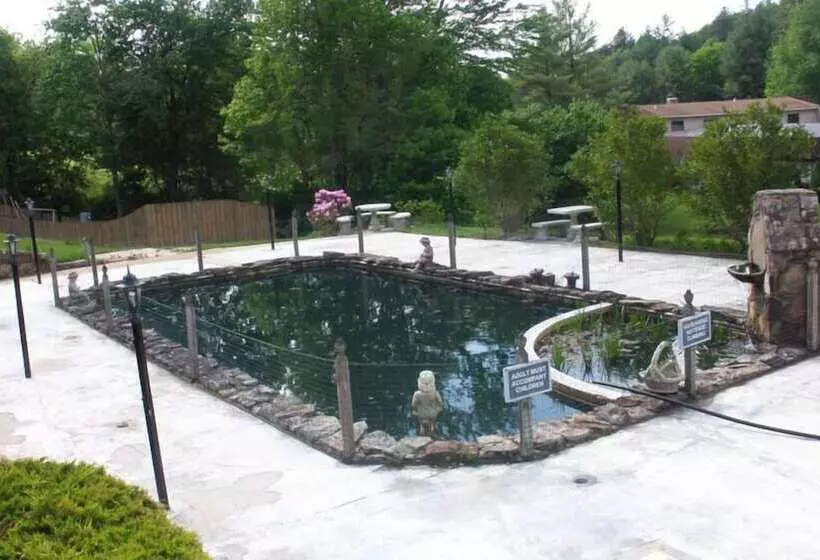 Retkeilymaja High Meadows Inn