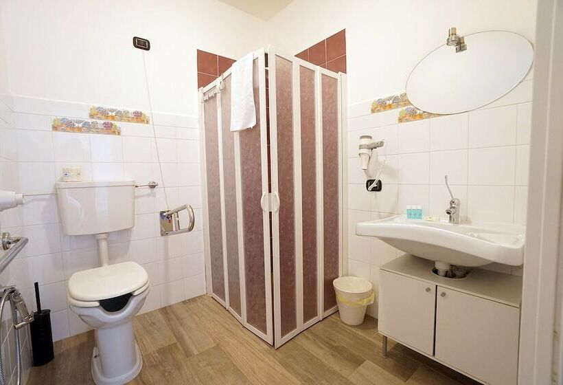 Отель Cascina Al Colle