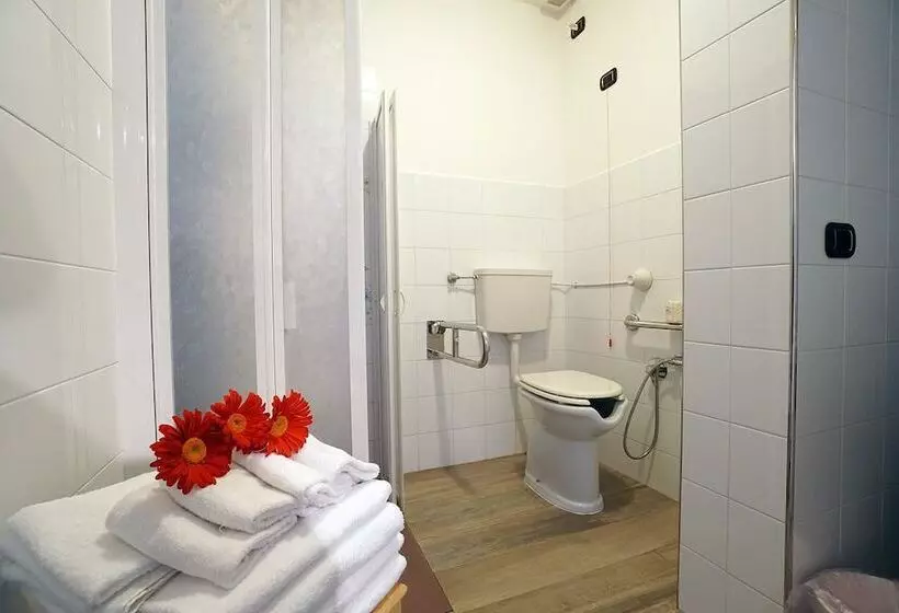 ホテル Cascina Al Colle