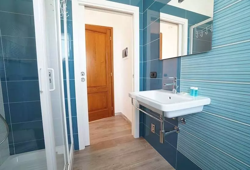 ホテル Cascina Al Colle