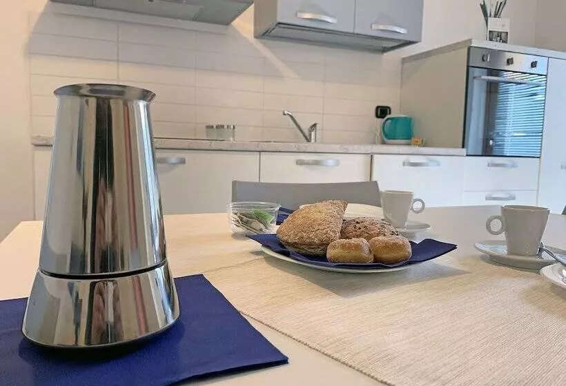 ホテル Cascina Al Colle