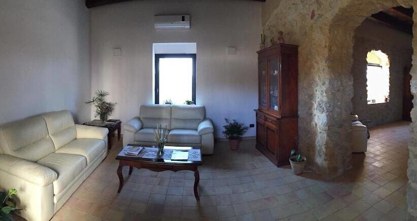 בית מלון כפרי Agriturismo Raffo