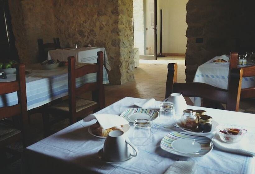 בית מלון כפרי Agriturismo Raffo