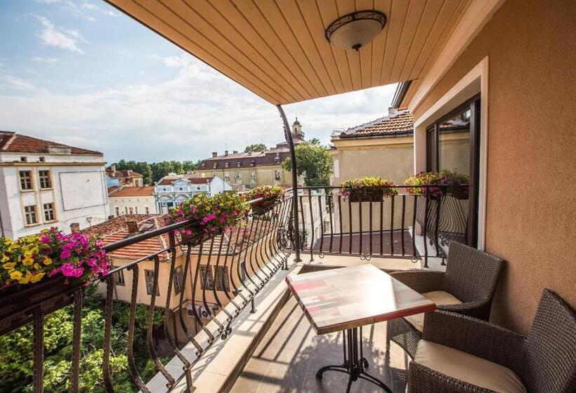 Pensjonat 8 1/2 Art Guest House