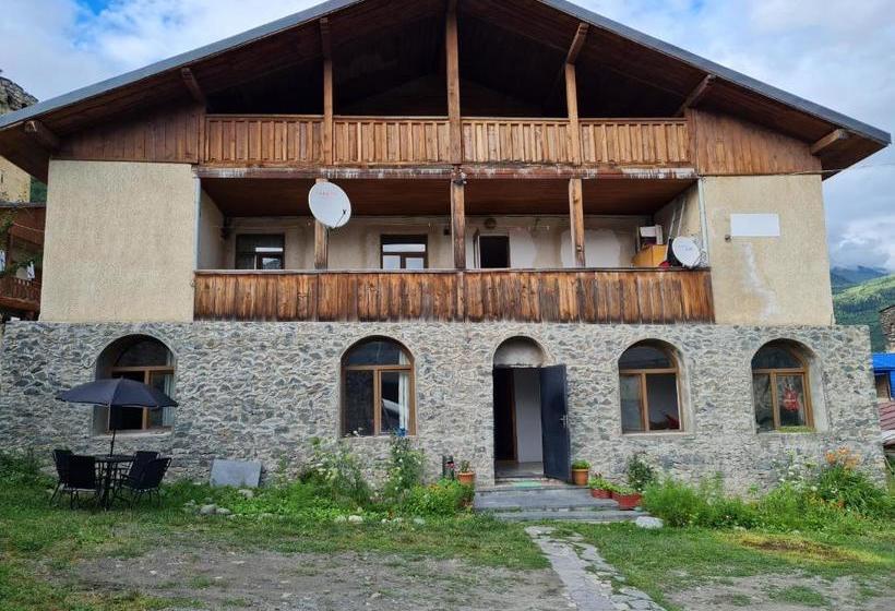 پانسیون Guest House Goshtela