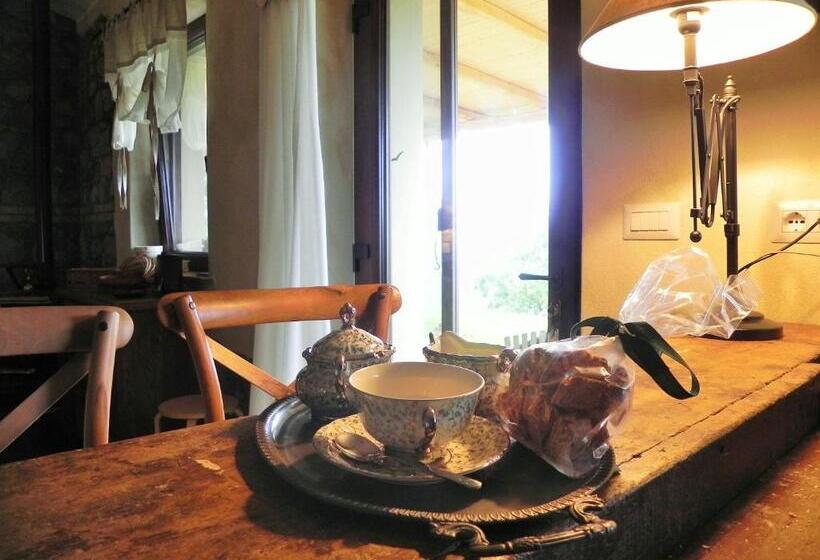 בית מלון כפרי Agriturismo Sugheretello