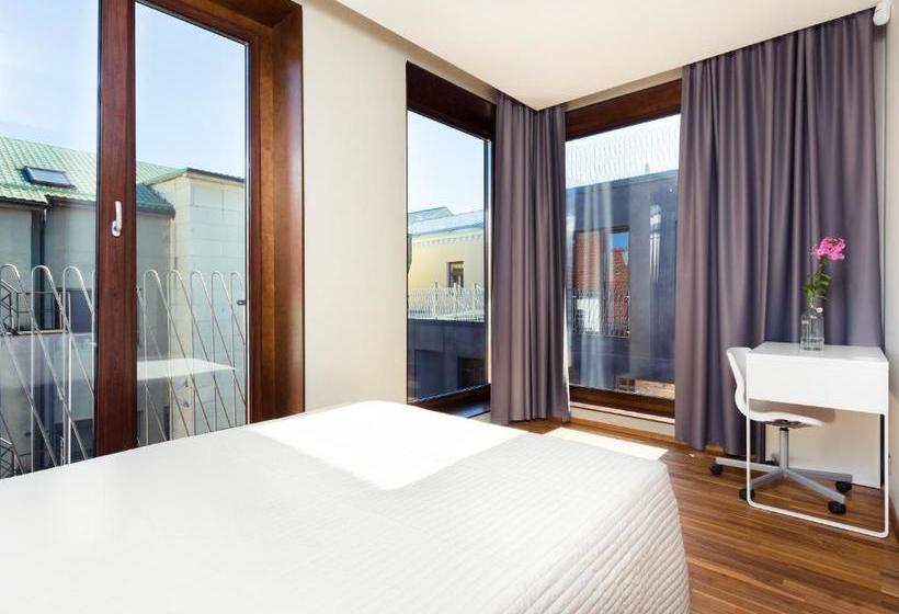 Konrad Old Town Apart