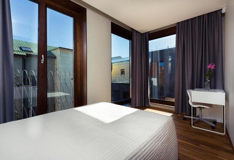 Konrad Old Town Apart