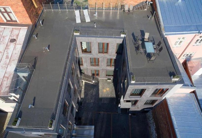 Konrad Old Town Apart